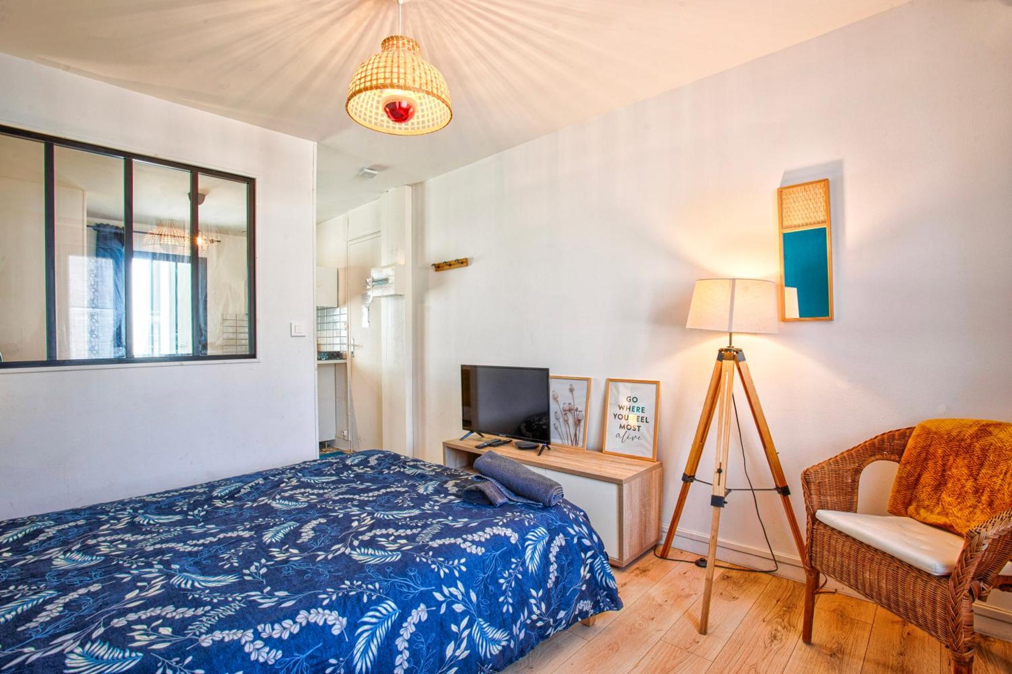 Le Petit Studio Proche Gare Flers  Εξωτερικό φωτογραφία